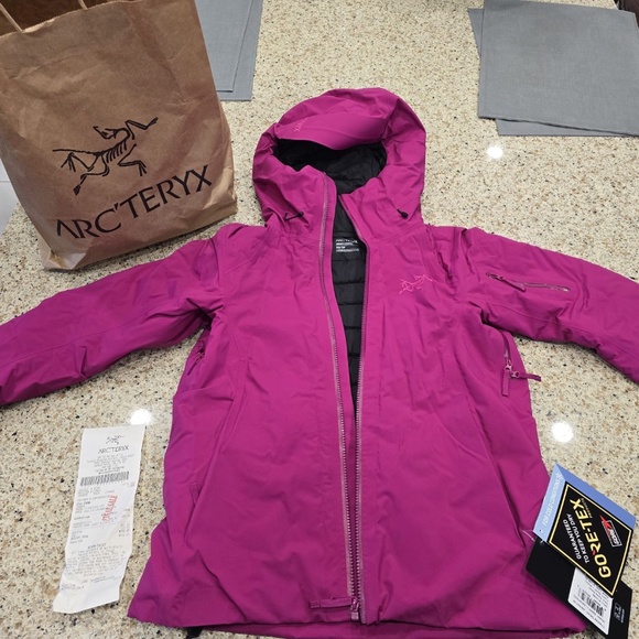 NWT XS Arc'teryx Theriss down coat - Picture 7 of 7